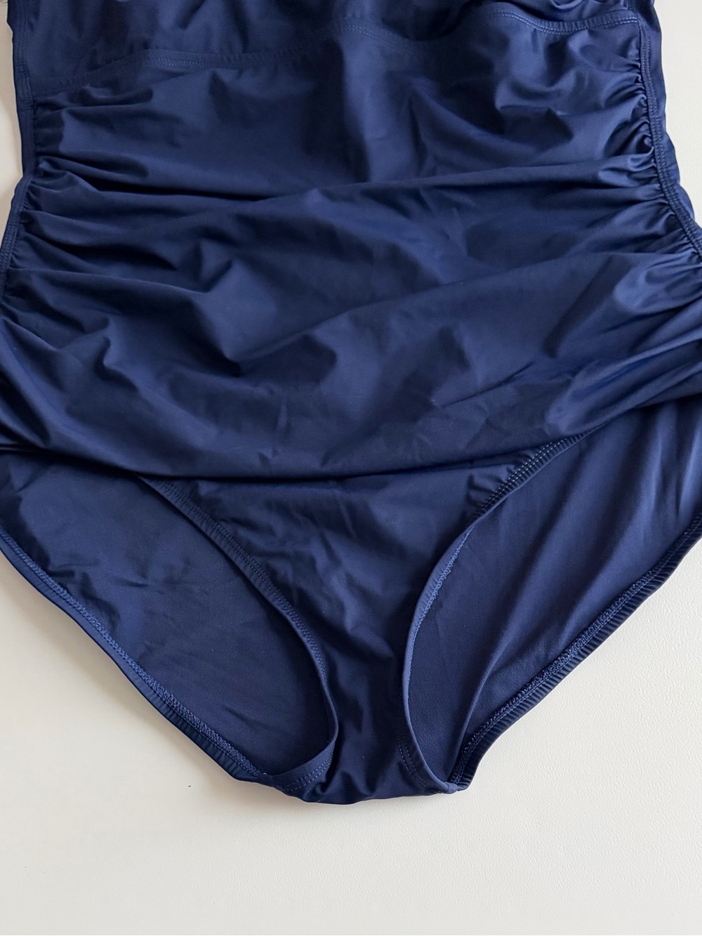 Tommy Bahama Women Navy Blue One-Piece Tummy Control Beach Swimsuit Size 14 - Picture 7 of 9